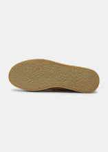 Carica l&#39;immagine nel visualizzatore di Gallery, Men&#39;s Loaf Suede Sand on Crepe

